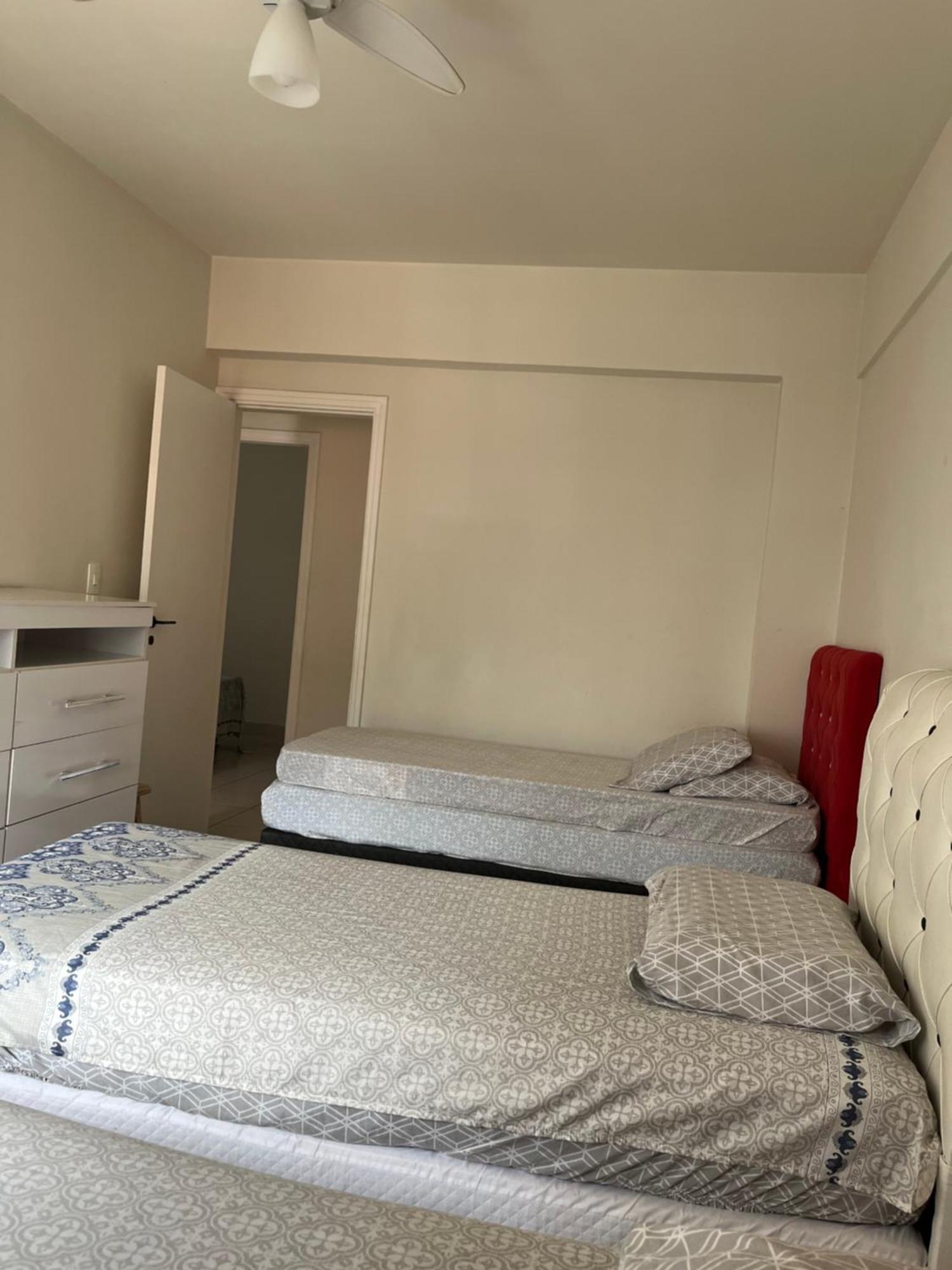 Apartamento Amplo A Menos De 400 Metros Da Praia Localizado Proximo A Praca Da Brunella, Area Nobre Do Guaruja. Ngoại thất bức ảnh