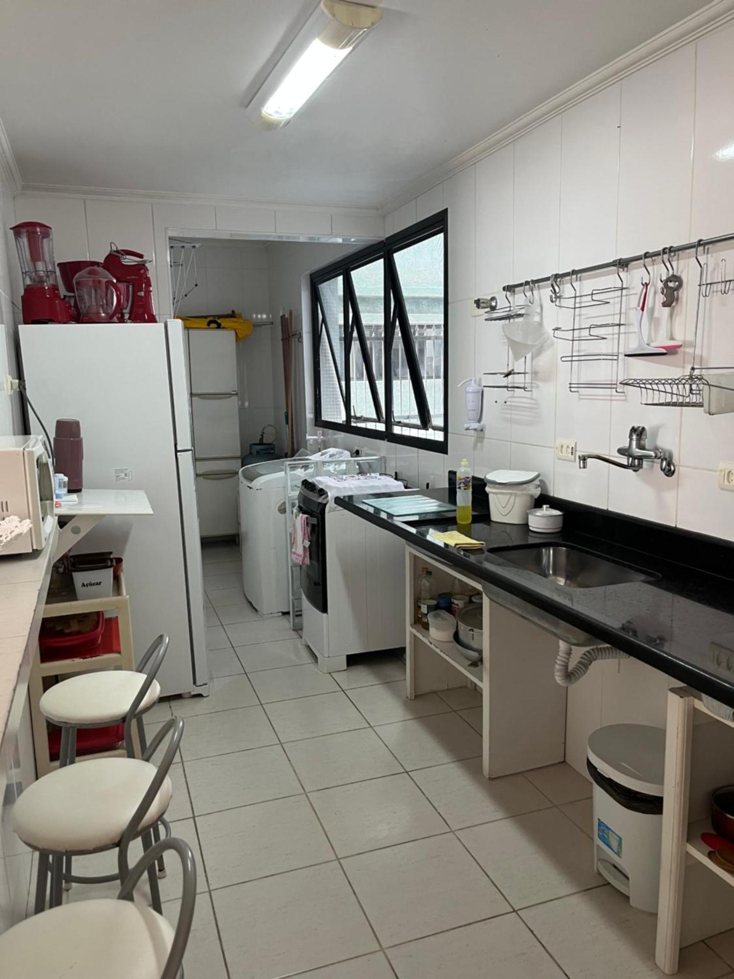Apartamento Amplo A Menos De 400 Metros Da Praia Localizado Proximo A Praca Da Brunella, Area Nobre Do Guaruja. Ngoại thất bức ảnh
